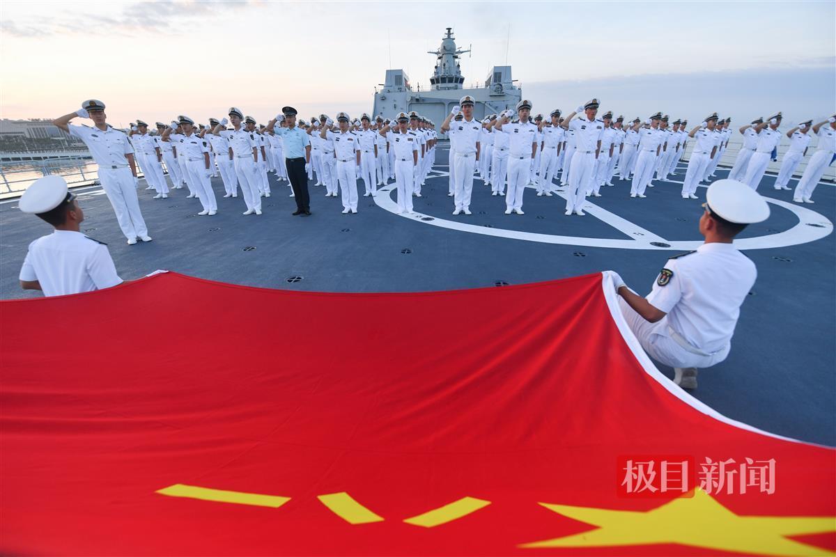 最牛实习！海军工程大学900余名学生远海实习访问起航__最牛实习！海军工程大学900余名学生远海实习访问起航